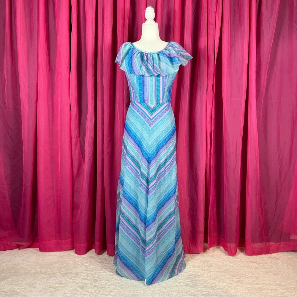 Vintage 70s Unbranded basque waist striped blue sleeveless maxi dress, small